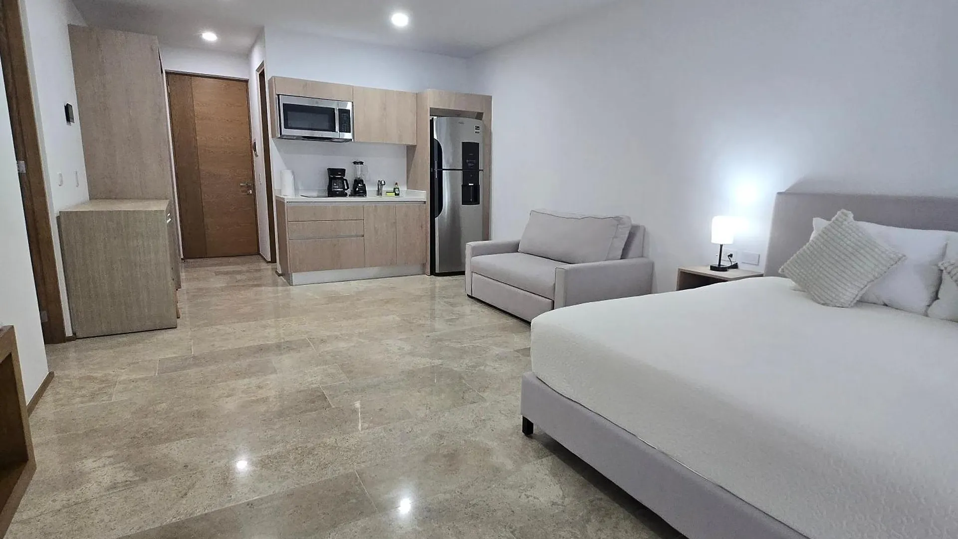 Modern Refuge Just Steps From 5Th Avenue Daire Playa del Carmen 0*,